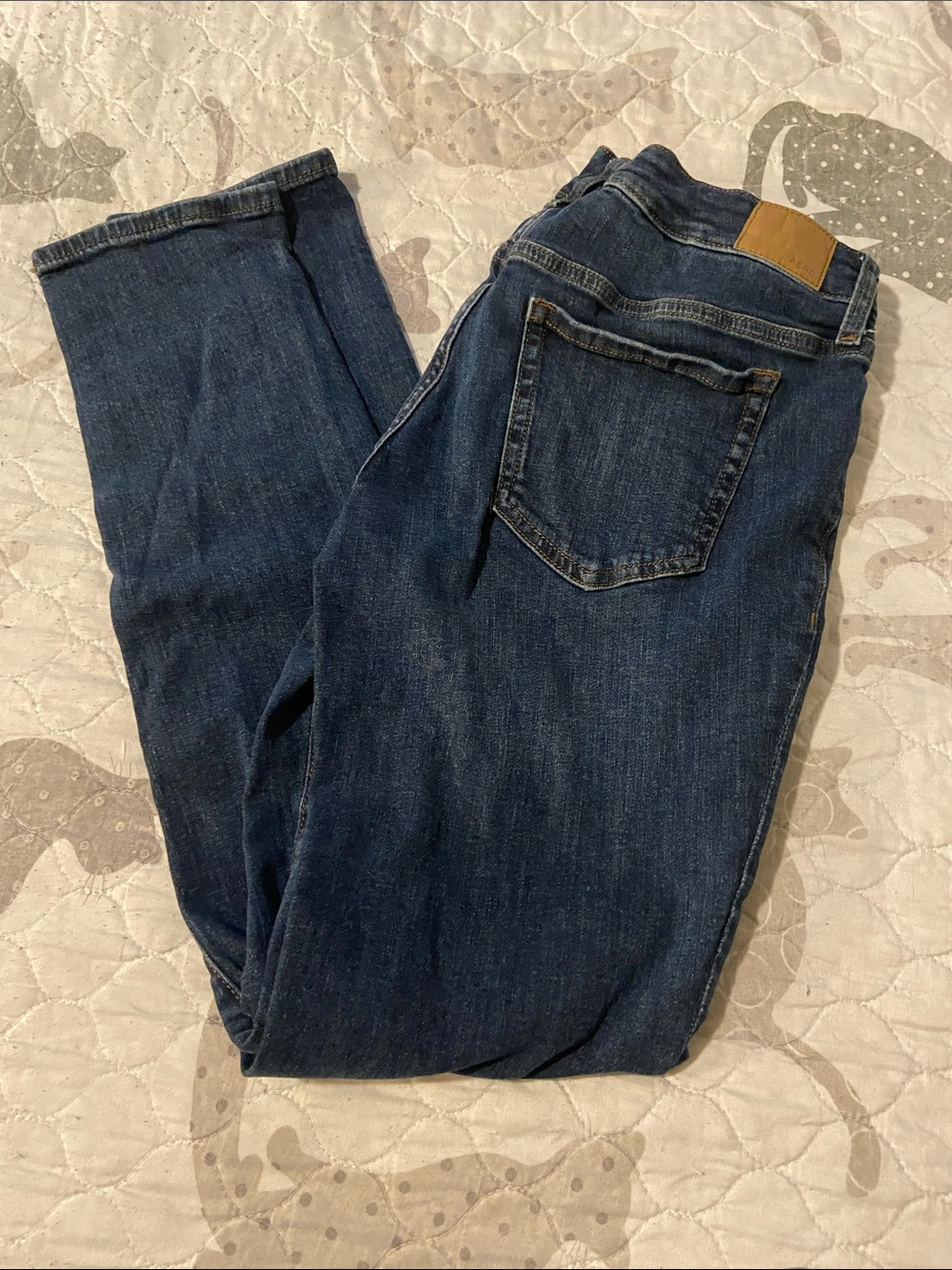 Aeropostale Mid Rise Skinny Jeans